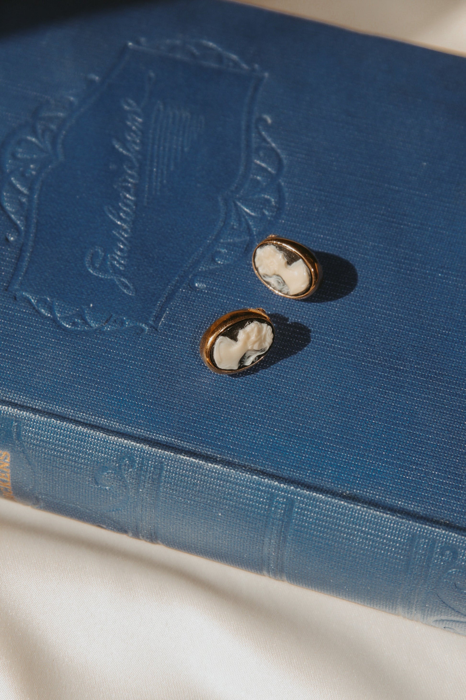 elinor dashwood jane austen inspired vintage cameo earrings by bookish jewellery brand Avery Faye London