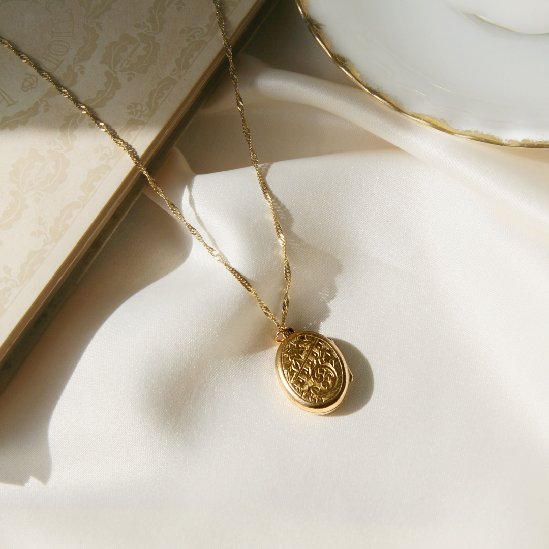hamlet shakespeare ophelia vintage locket necklace by avery faye bookish jewellery london